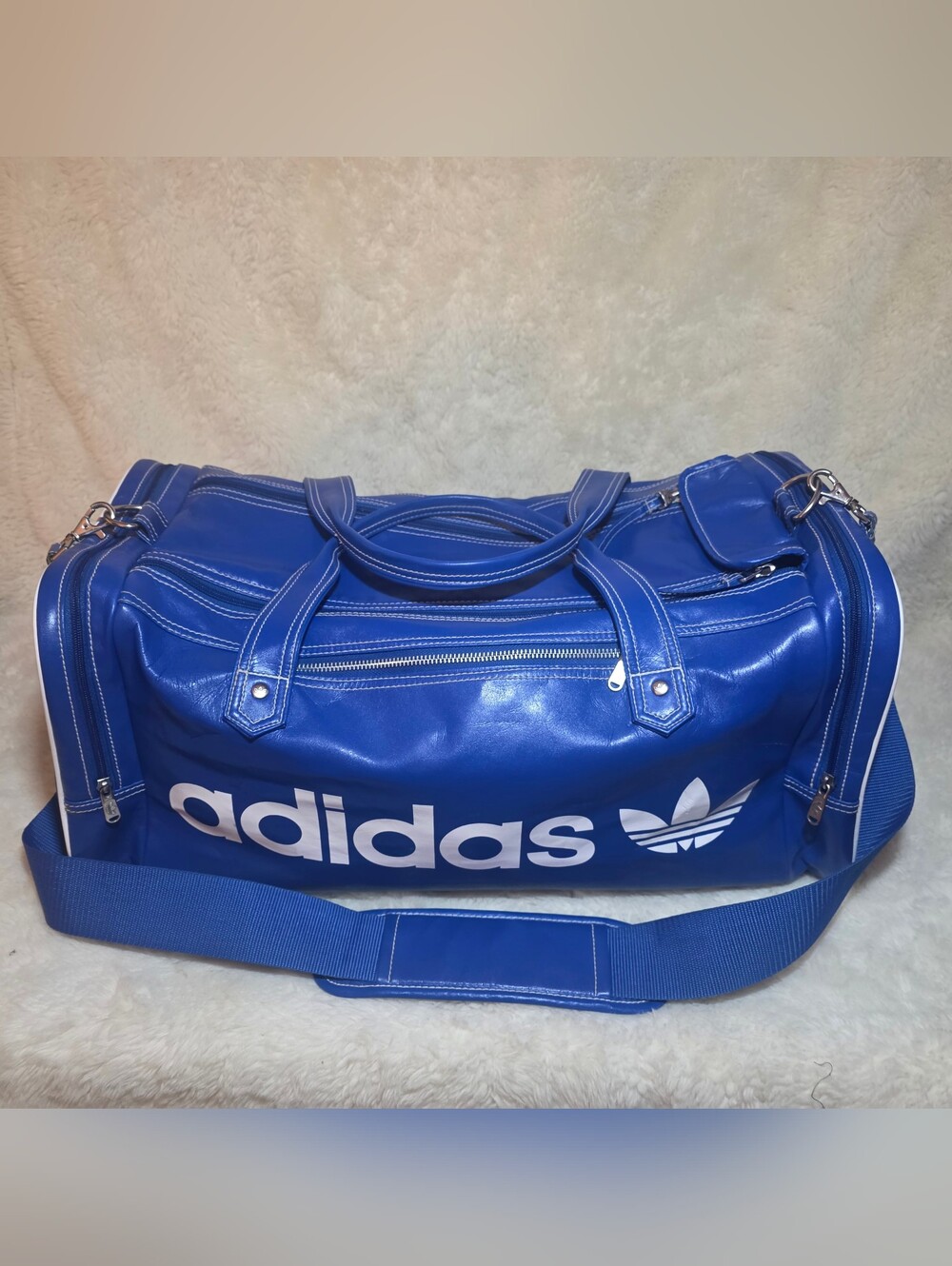 VNTG 2009 Adidas Originals Adicolor Teambag Blue A43008 - NEAR MINT CONDITION